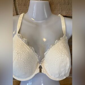 Auden Bras Radiant Plunge Push-Up Lace Front Closure Lace bra Sz 38 DD.